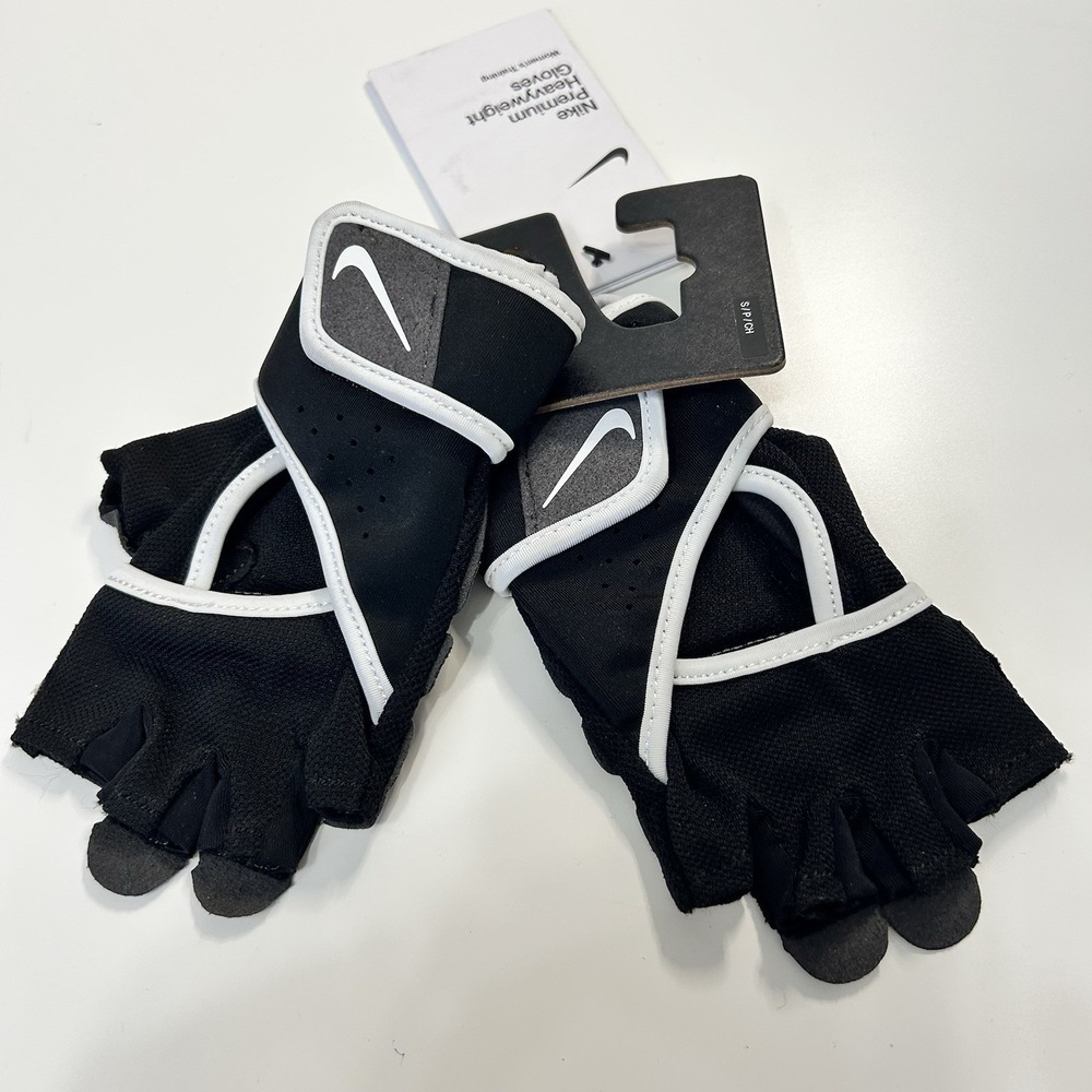Women's Size Small Nike Premium Heavyweight Training Workout Gloves Black NWT
